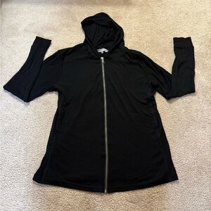 Unbound Merino 100% Merino Wool Black Compact Full‑Zip Travel Hoodie